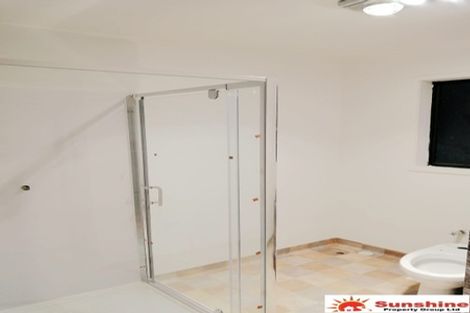 Photo of property in 12 St Catherine Crescent, West Harbour, Auckland, 0618