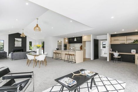 Photo of property in 143 Wingatui Road, Mosgiel, 9024