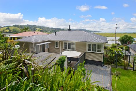 Photo of property in 25 Whangarei Heads Road, Onerahi, Whangarei, 0110