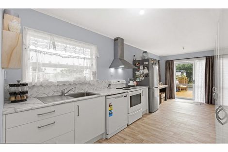 Photo of property in 30 East Avenue, Te Aroha, 3320