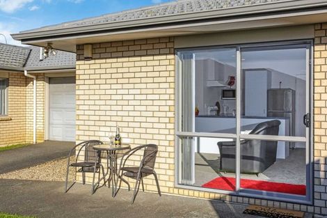 Photo of property in 4/271 Queen Street, Pukekohe, 2120