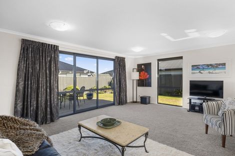 Photo of property in 11 Copperfield Close, Mosgiel, 9024