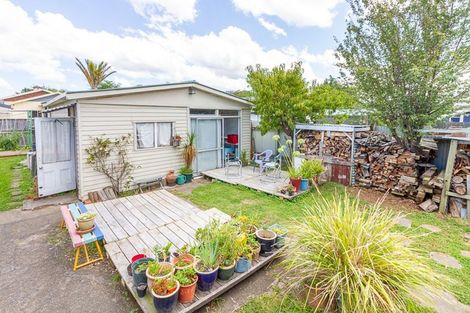 Photo of property in 20 Lyndhurst Street, Takaro, Palmerston North, 4412