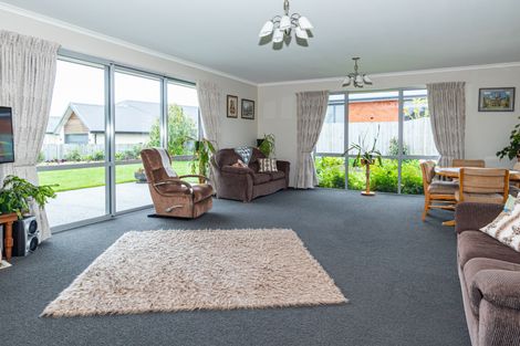 Photo of property in 11 Hunter Hills Drive, Gleniti, Timaru, 7910