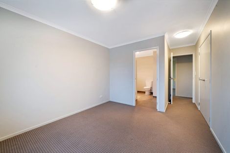 Photo of property in 7 Anna Lane, Glen Eden, Auckland, 0602
