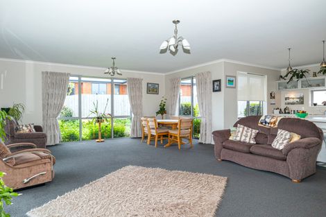 Photo of property in 11 Hunter Hills Drive, Gleniti, Timaru, 7910