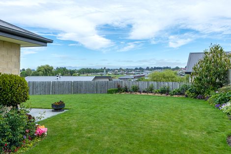 Photo of property in 11 Hunter Hills Drive, Gleniti, Timaru, 7910