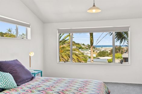 Photo of property in 43 Cullen Street, Mangawhai Heads, Mangawhai, 0505