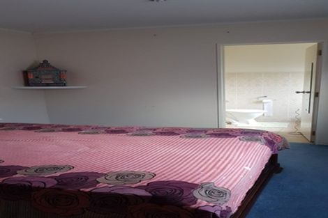 Photo of property in 1/42 Brains Road, Kelston, Auckland, 0602