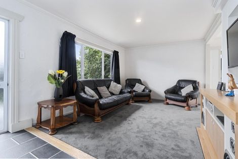 Photo of property in 1/227 Waitemata Drive, Ranui, Auckland, 0612