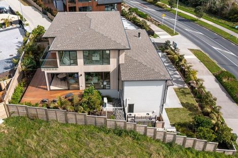 Photo of property in 2 Taku Close, Long Bay, Auckland, 0630