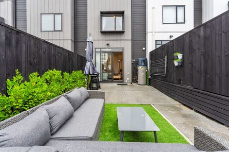 Photo of property in 50 Hobsonville Point Road, Hobsonville, Auckland, 0616