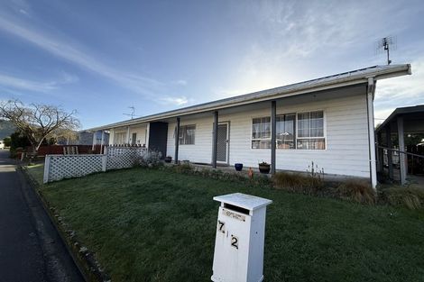 Photo of property in 2/7 Cederholm Grove, Brown Owl, Upper Hutt, 5018