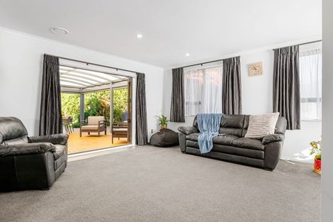 Photo of property in 59 Diomede Glade, Flagstaff, Hamilton, 3210