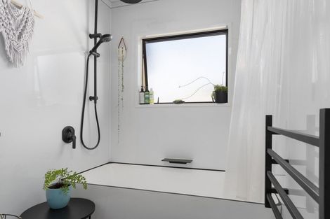 Photo of property in 4 Greenpark Way, Greerton, Tauranga, 3112