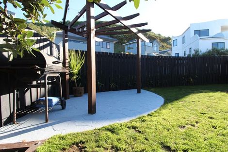 Photo of property in 34a Bowes Crescent, Strathmore Park, Wellington, 6022