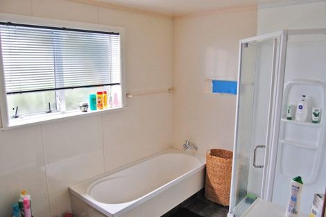 Photo of property in 2 Hastie Lane, Kaiwaka, 0573