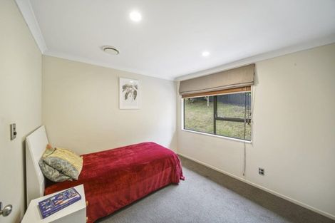 Photo of property in 29 Woodview Rise, Botany Downs, Auckland, 2010