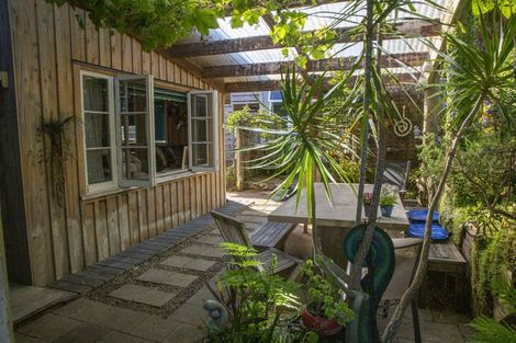 Photo of property in 123b Colombo Road, Waiuku, 2123