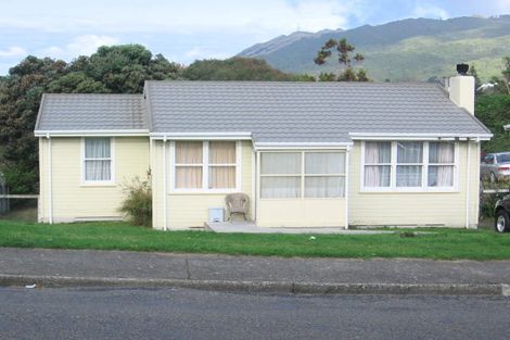 Photo of property in 87 Waiuta Street, Titahi Bay, Porirua, 5022