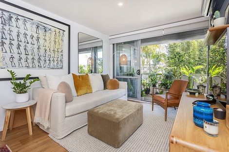 Photo of property in 1/11 Sentinel Road, Herne Bay, Auckland, 1011