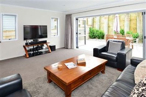 Photo of property in 109 Parkview Drive, Gulf Harbour, Whangaparaoa, 0930