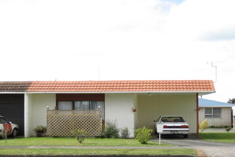 Photo of property in 1/24 Brecon Road, Stratford, 4332