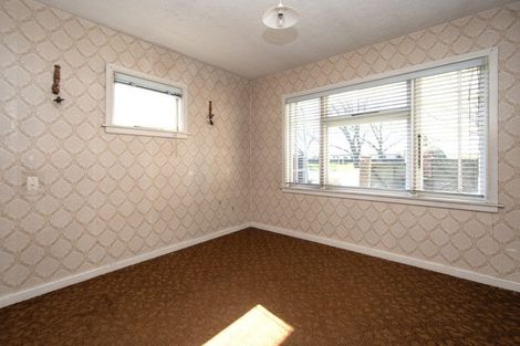 Photo of property in 376 Linwood Avenue, Bromley, Christchurch, 8062