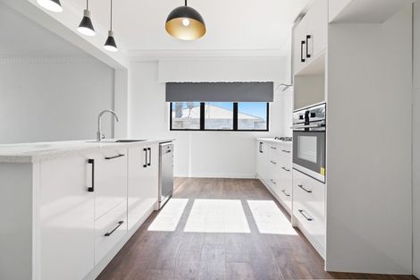 Photo of property in 12 Walsh Street, Forest Lake, Hamilton, 3200