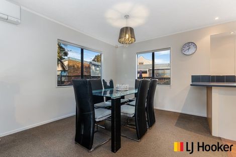 Photo of property in 18 Hadley Wood Drive, Wattle Downs, Auckland, 2103