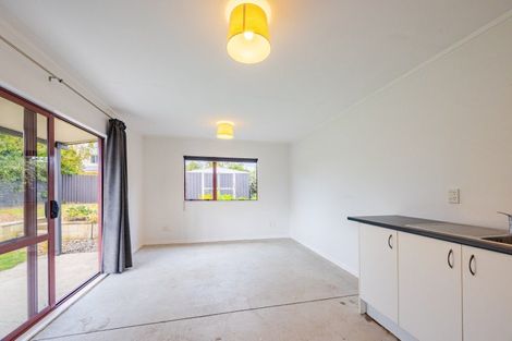 Photo of property in 9 Pukeko Place, Westshore, Napier, 4110