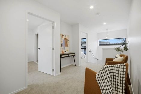 Photo of property in 10b Neptune Avenue, Beach Haven, Auckland, 0626