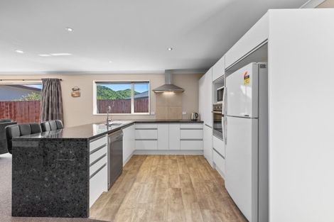 Photo of property in 23 Admiralty Place, Waikawa, Picton, 7220