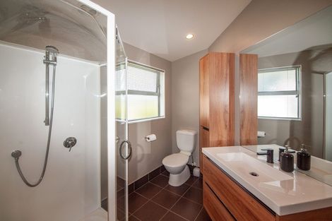 Photo of property in 17 Nether Green Crescent, Johnsonville, Wellington, 6037