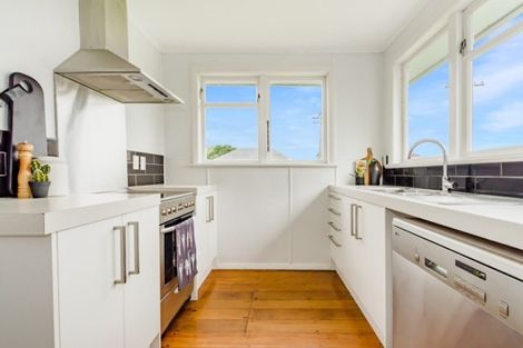 Photo of property in 5 Maire Street, Otaki, 5512