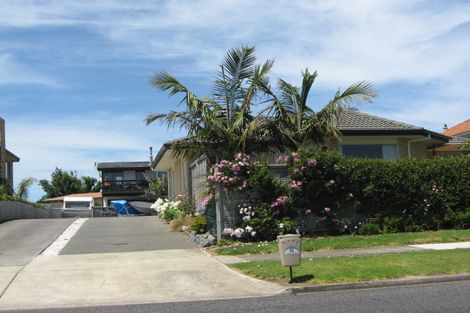 Photo of property in 46a Torkar Road, Clarks Beach, 2122