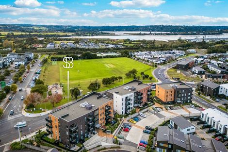 Photo of property in 107/2 Rauroa Lane, Hobsonville, Auckland, 0616