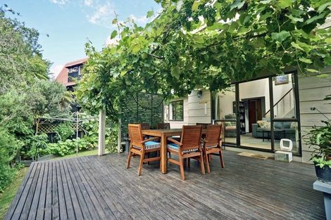 Photo of property in 14 Nettlingham Place, Te Puke, 3119