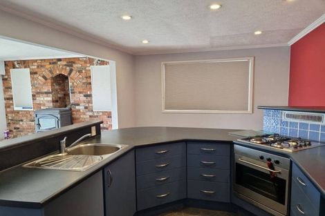 Photo of property in 80 Watt Road, Otatara, Invercargill, 9879