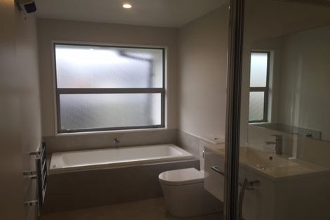 Photo of property in 5 Robalan Close, Halswell, Christchurch, 8025