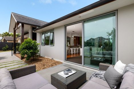 Photo of property in 10 Palazzo Drive, Papamoa Beach, Papamoa, 3118