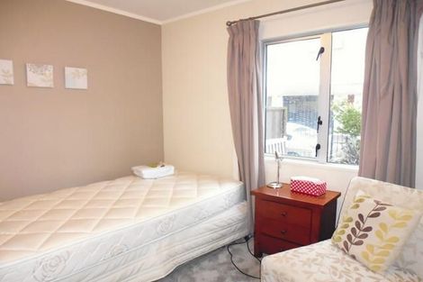 Photo of property in 18/3 Kelvin Grove, Te Aro, Wellington, 6011
