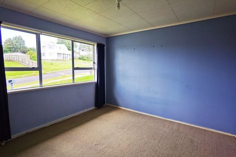 Photo of property in 9 Sumich Place, West Harbour, Auckland, 0618