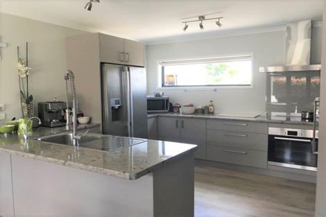 Photo of property in 6 Mountain View Road, Te Aroha, 3320