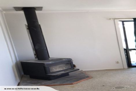 Photo of property in 36 Lisa Rise, Half Moon Bay, Auckland, 2012