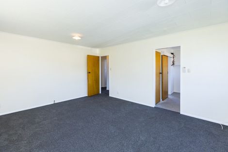 Photo of property in 1/29 Gemstone Drive, Birchville, Upper Hutt, 5018
