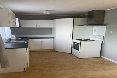 Photo of property in 89 West Harbour Drive, West Harbour, Auckland, 0618