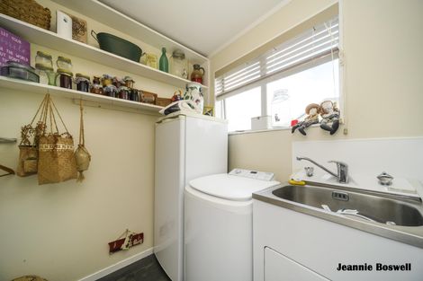 Photo of property in 50 Rhodes Drive, Kelvin Grove, Palmerston North, 4414