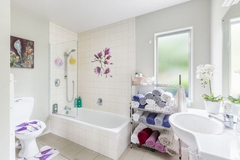 Photo of property in 2/491 Whangaparaoa Road, Stanmore Bay, Whangaparaoa, 0932