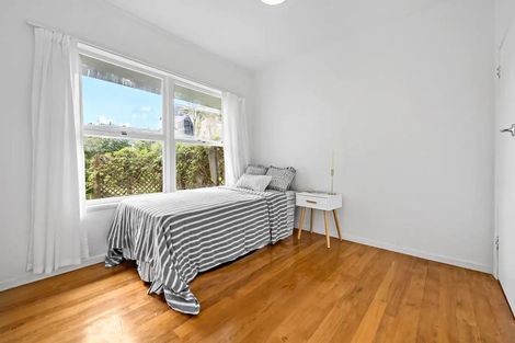 Photo of property in 4/23 Belle Vue Avenue, Northcote Point, Auckland, 0627